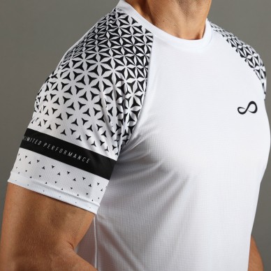 Endless Feisty Geo T-Shirt Weiß