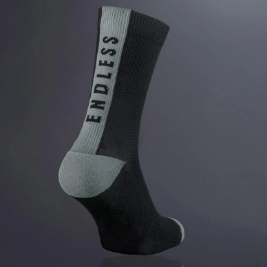 Endless S.O.X Medium schwarze Socken
