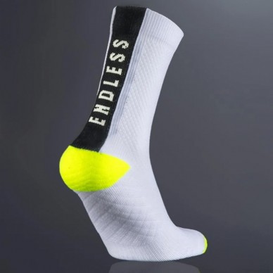 Endless S.O.X Medium weiße Socken