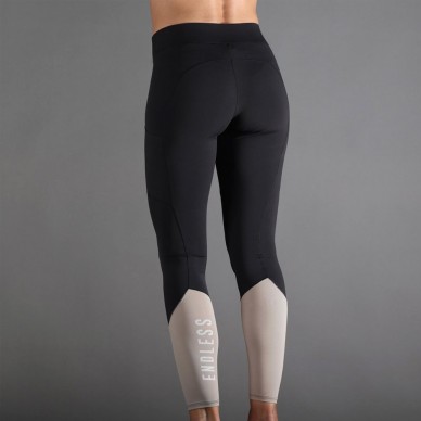 Endless Lift HW 7/8 Leggings Schwarz Delave